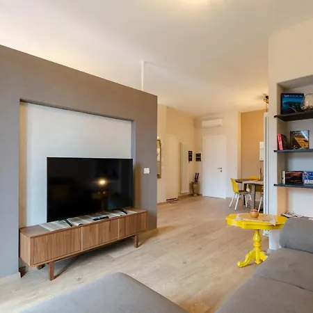 Joivy Chic Apt With 2 Spacious Terraces