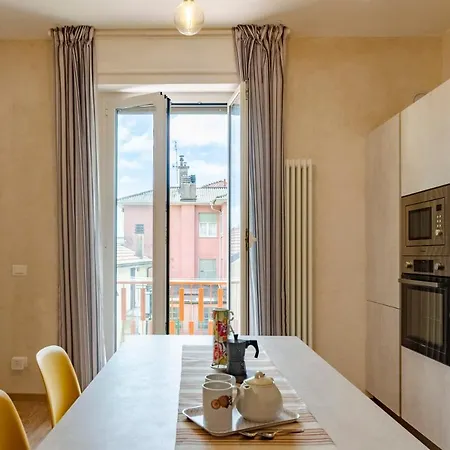Apartment Joivy Chic Apt With 2 Spacious Terraces *